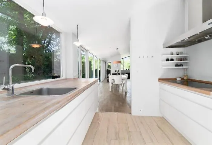 Apartment Spacious Luxury - Two Bedrooms